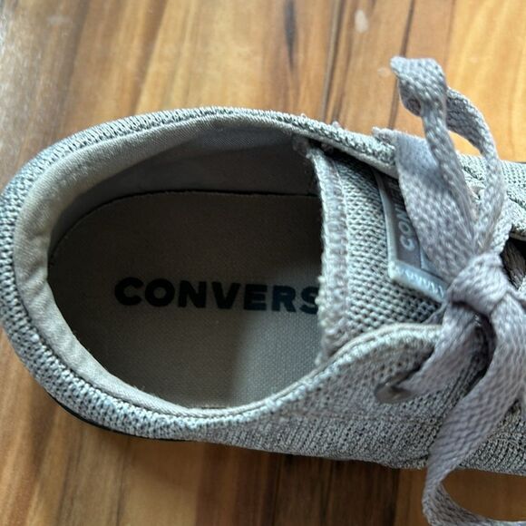 Converse Gray and White Chuck Taylor Sneakers Classic Style - Picture 8 of 10